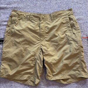 🍍 The North Face Men Nylon Shorts size 38 Tan Pockets Trail Trek Tech🍍